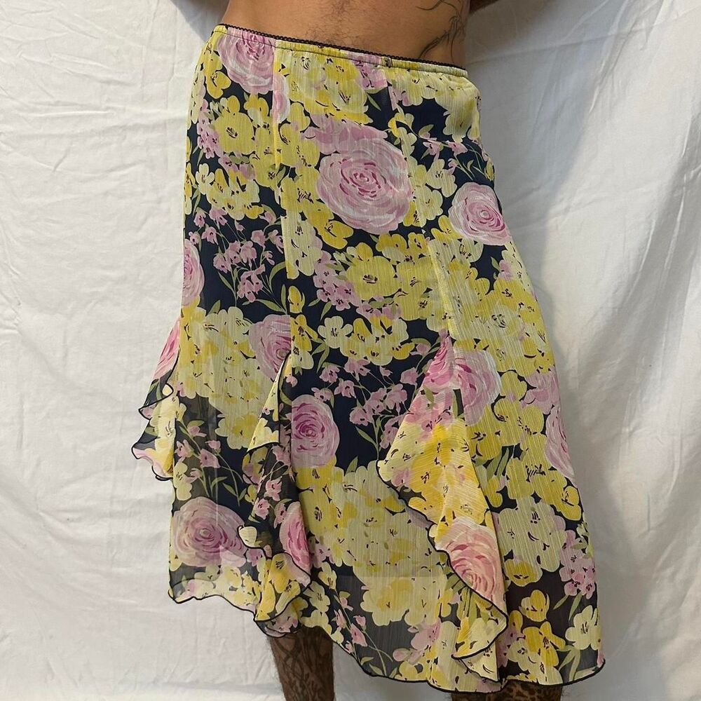 Notations Women's Yellow and Pink Skirt
